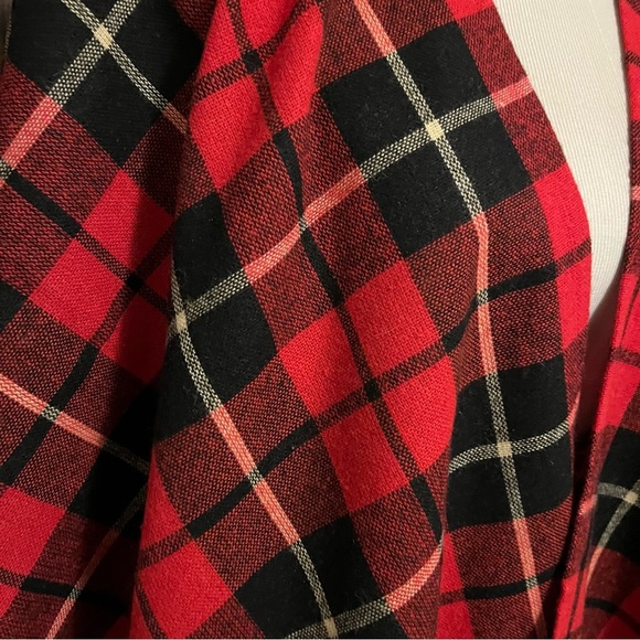 TEXAS BODY HANGINGS RED BLACK Plaid Wool Belted Cape Wrap Cloak Rare One Size - Picture 2 of 5